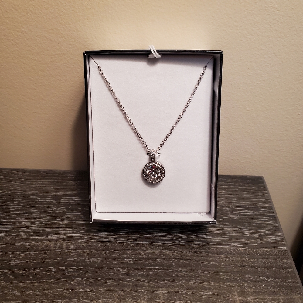 MM Crystal Necklace NEW
